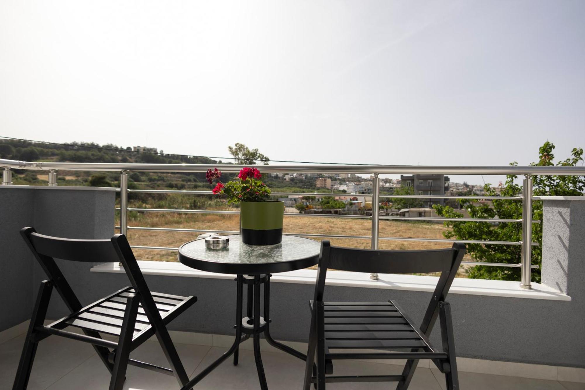 The Skyline Escape Apartment Heraklion  Luaran gambar